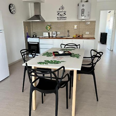 Apart Trelew 5 ภายนอก รูปภาพ